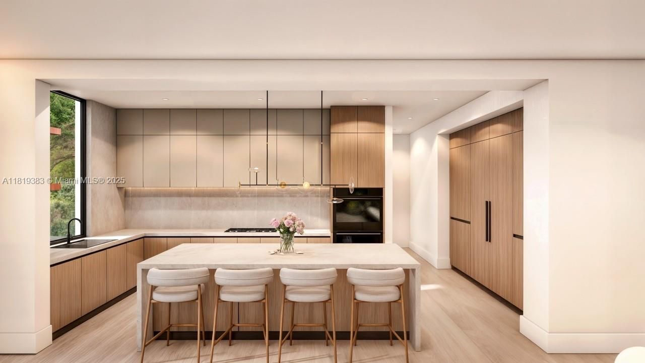 5847 SW 81st St, South Miami, FL 33143 Photo