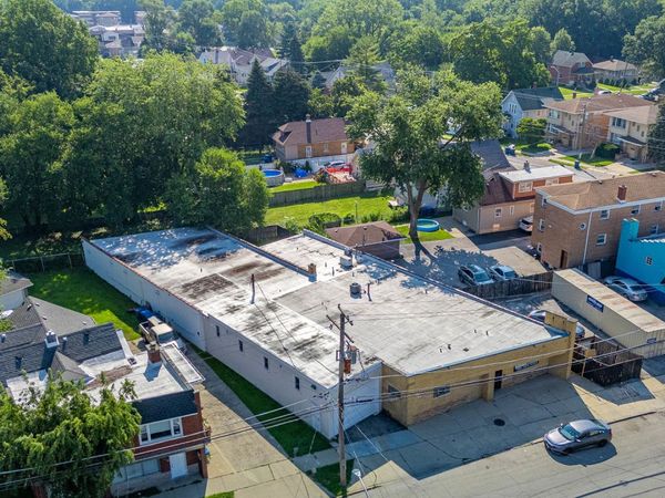 13039 Division Street, Blue Island, IL 60406