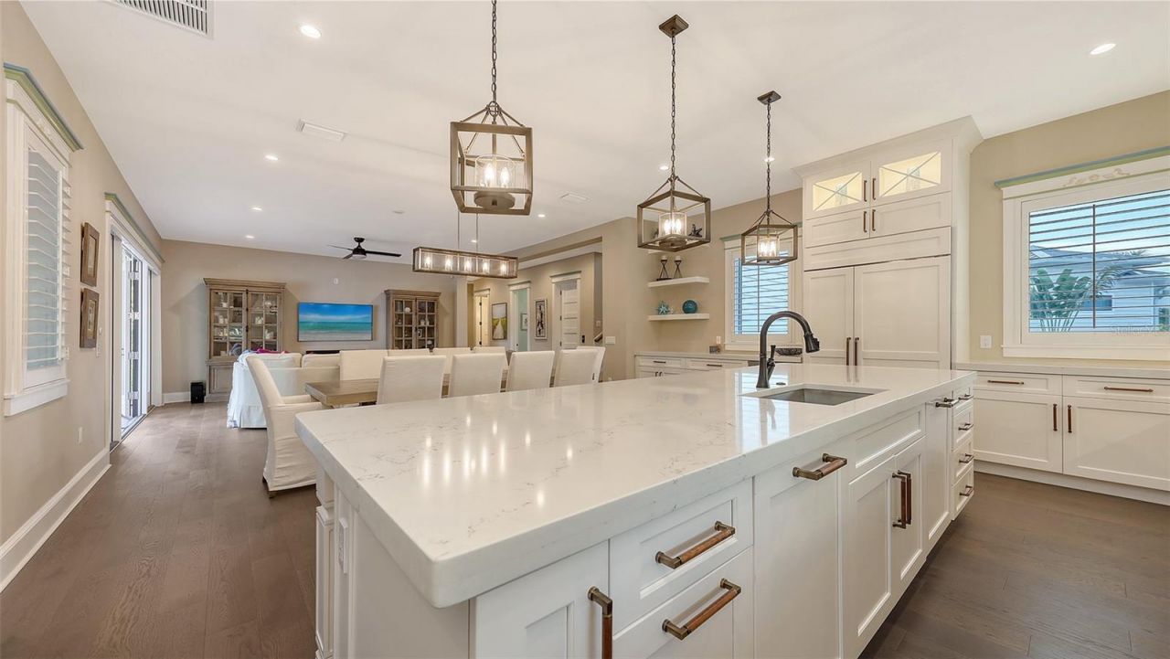 5005 Gulf Of Mexico Drive, Unit 5, Longboat Key, FL 34228 Photo