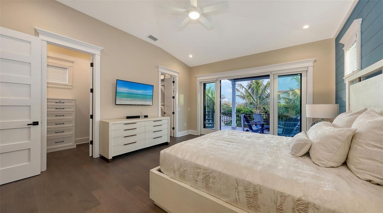 5005 Gulf Of Mexico Drive, Unit 5, Longboat Key, FL 34228 Photo