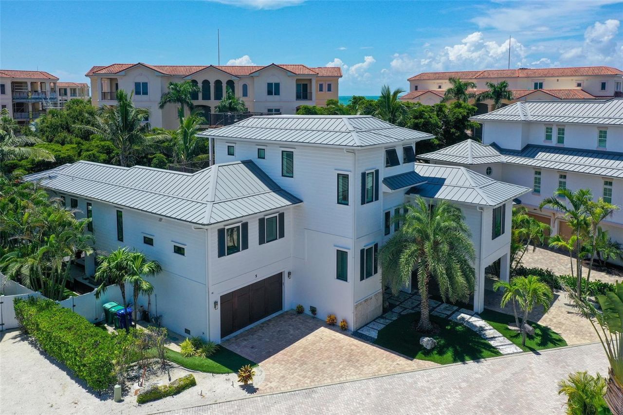 5005 Gulf Of Mexico Drive, Unit 5, Longboat Key, FL 34228 Photo