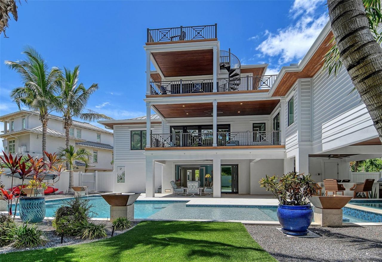 5005 Gulf Of Mexico Drive, Unit 5, Longboat Key, FL 34228 Photo