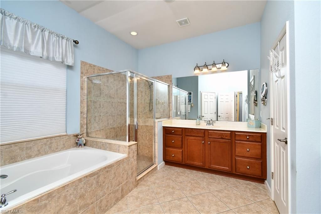 26317 Stonewall Ln, Bonita Springs, FL 34135 Photo