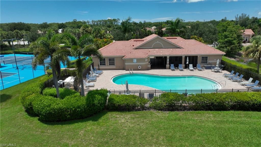 26317 Stonewall Ln, Bonita Springs, FL 34135 Photo