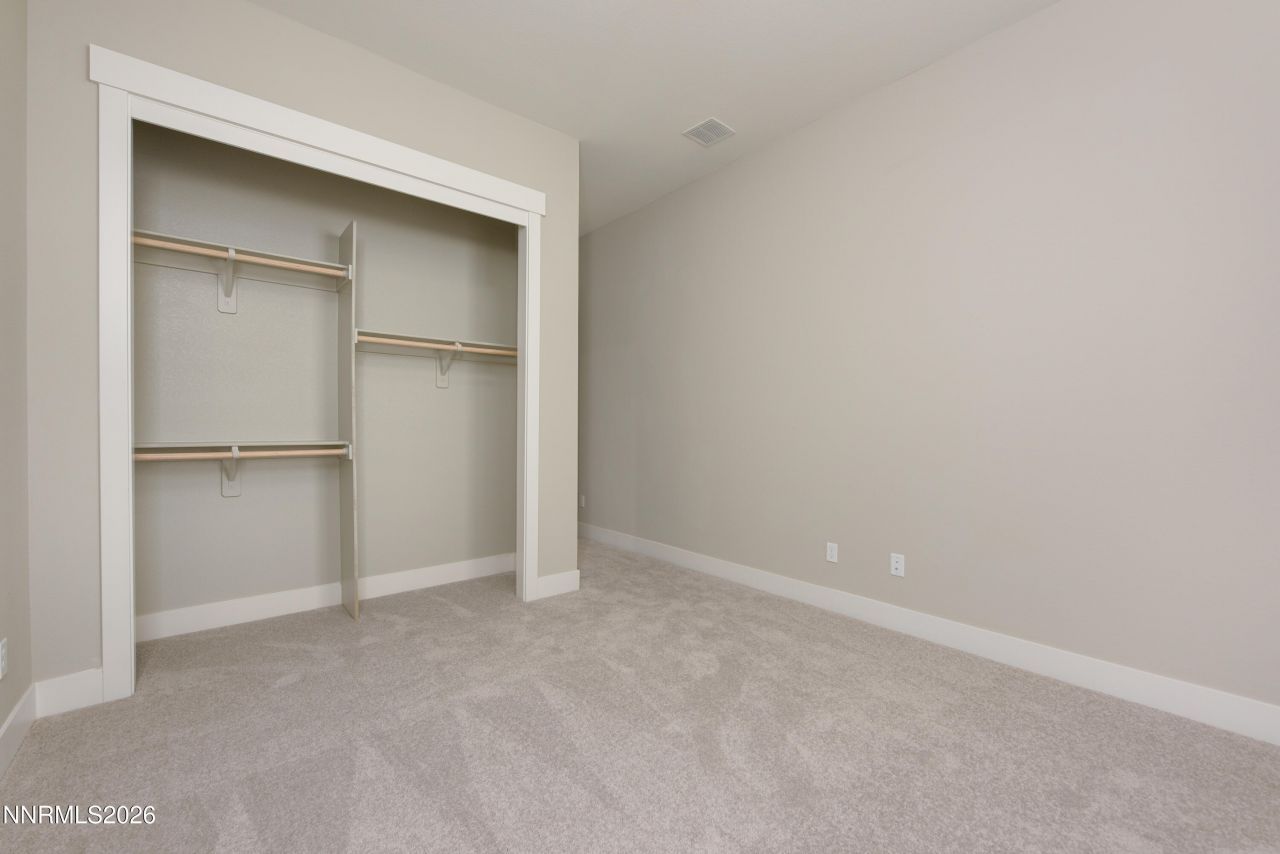 579 Sage Grouse Lp, Gardnerville, NV 89460 Photo