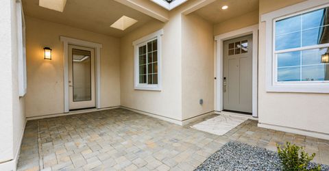 579 Sage Grouse Lp, Gardnerville, NV 89460 Photo