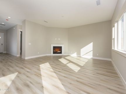 579 Sage Grouse Lp, Gardnerville, NV 89460 Photo