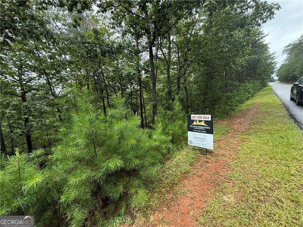 16 Ridgewater Drive, Cartersville, GA 30121