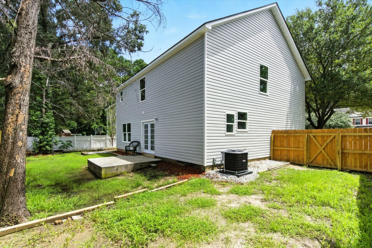 127 Macallan Court Court Photo 13