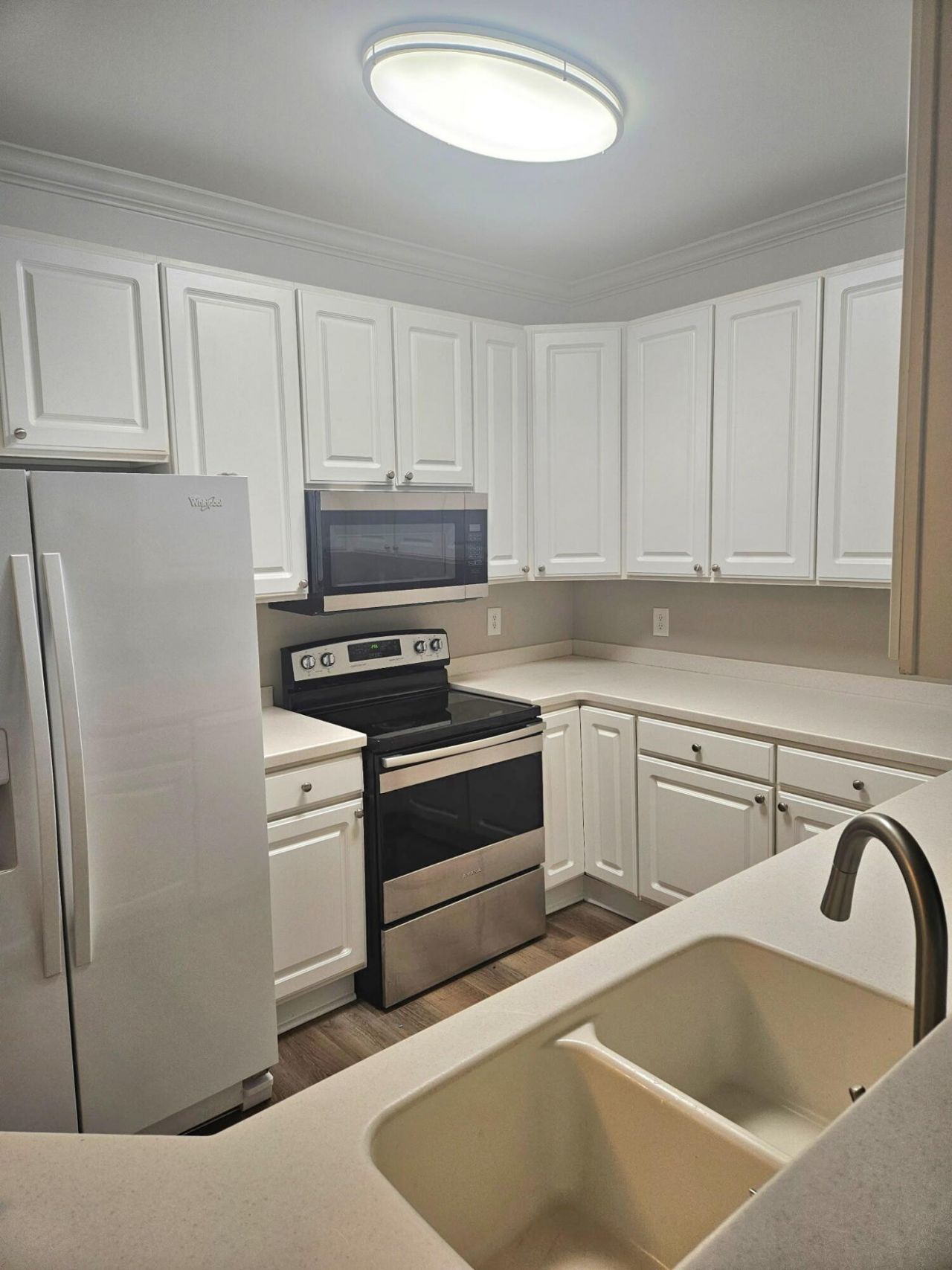 1025 Riverland Woods Place Photo 6