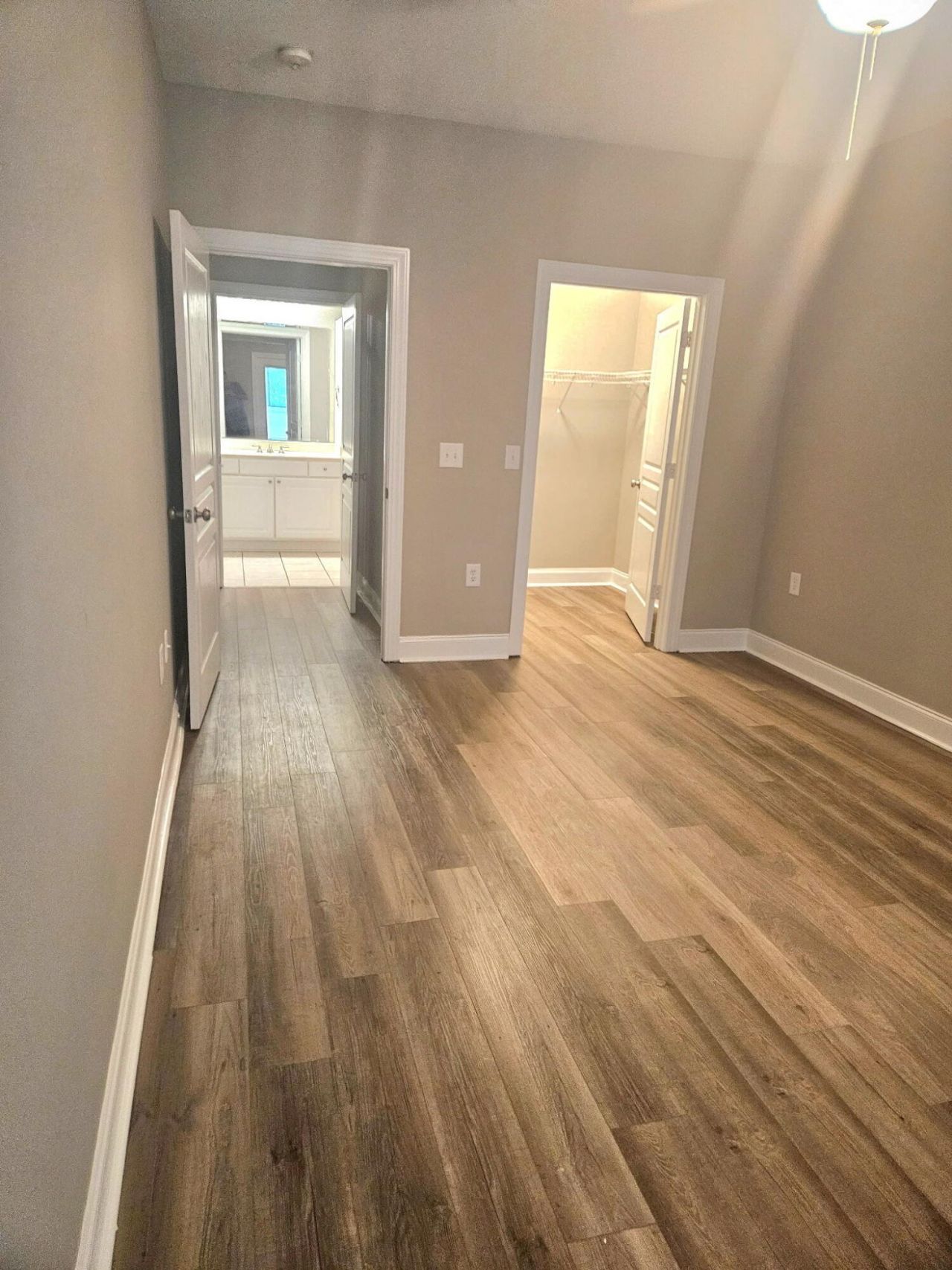 1025 Riverland Woods Place Photo 9