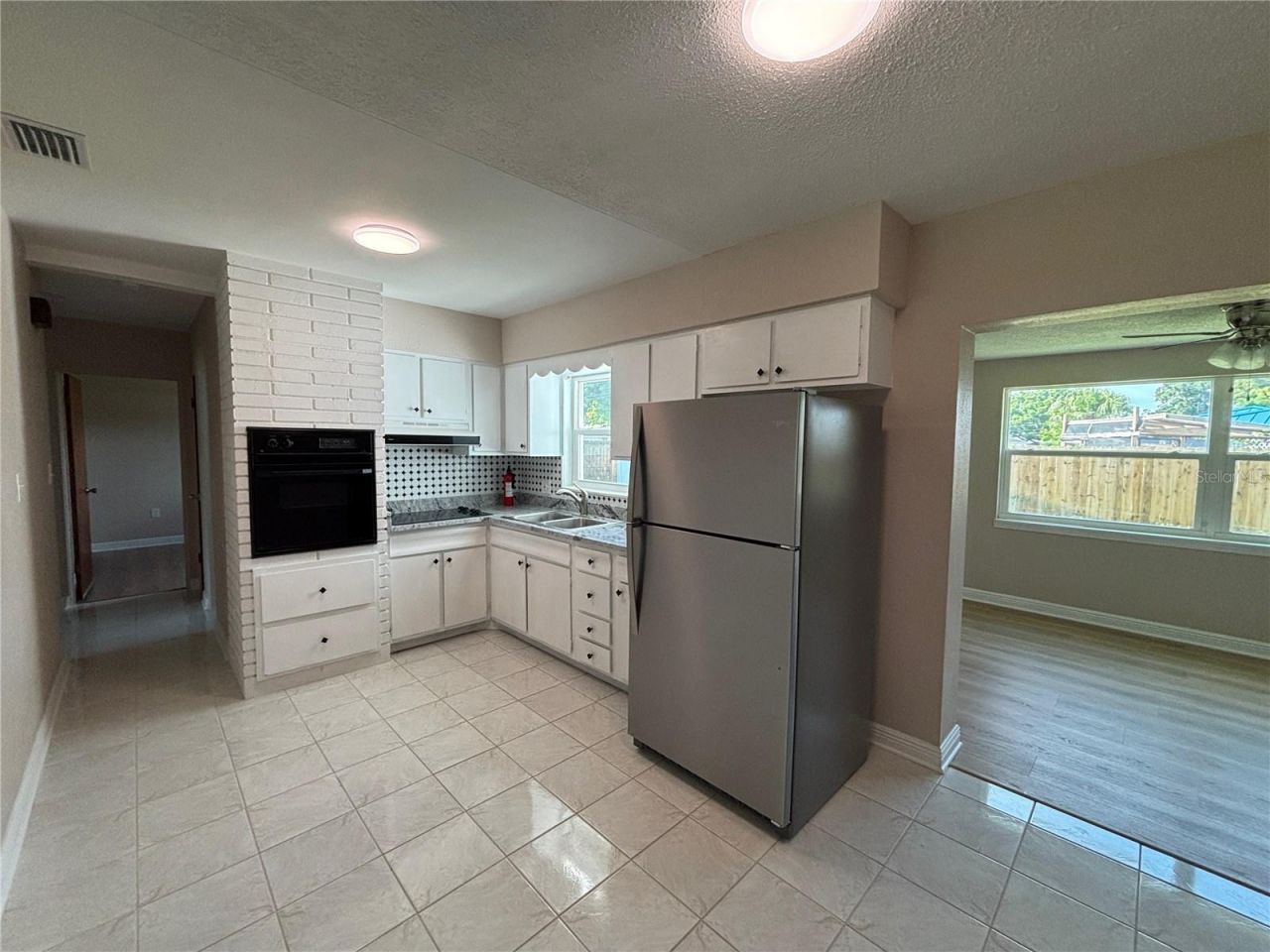 9950 52nd Terrace N, Saint Petersburg, FL 33708 Photo
