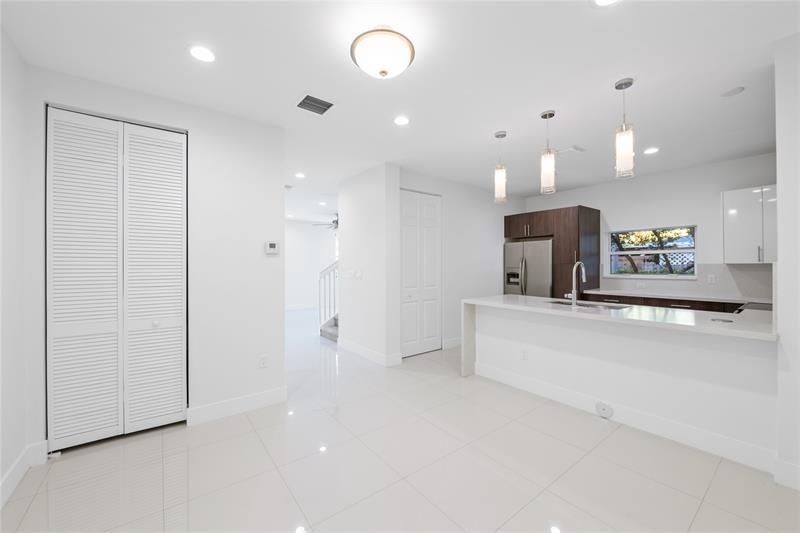 324 SW 14th Court, Unit 324, Fort Lauderdale, FL 33315 Photo