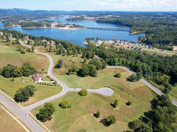 2513 Channel Cove, Morristown, TN 37814