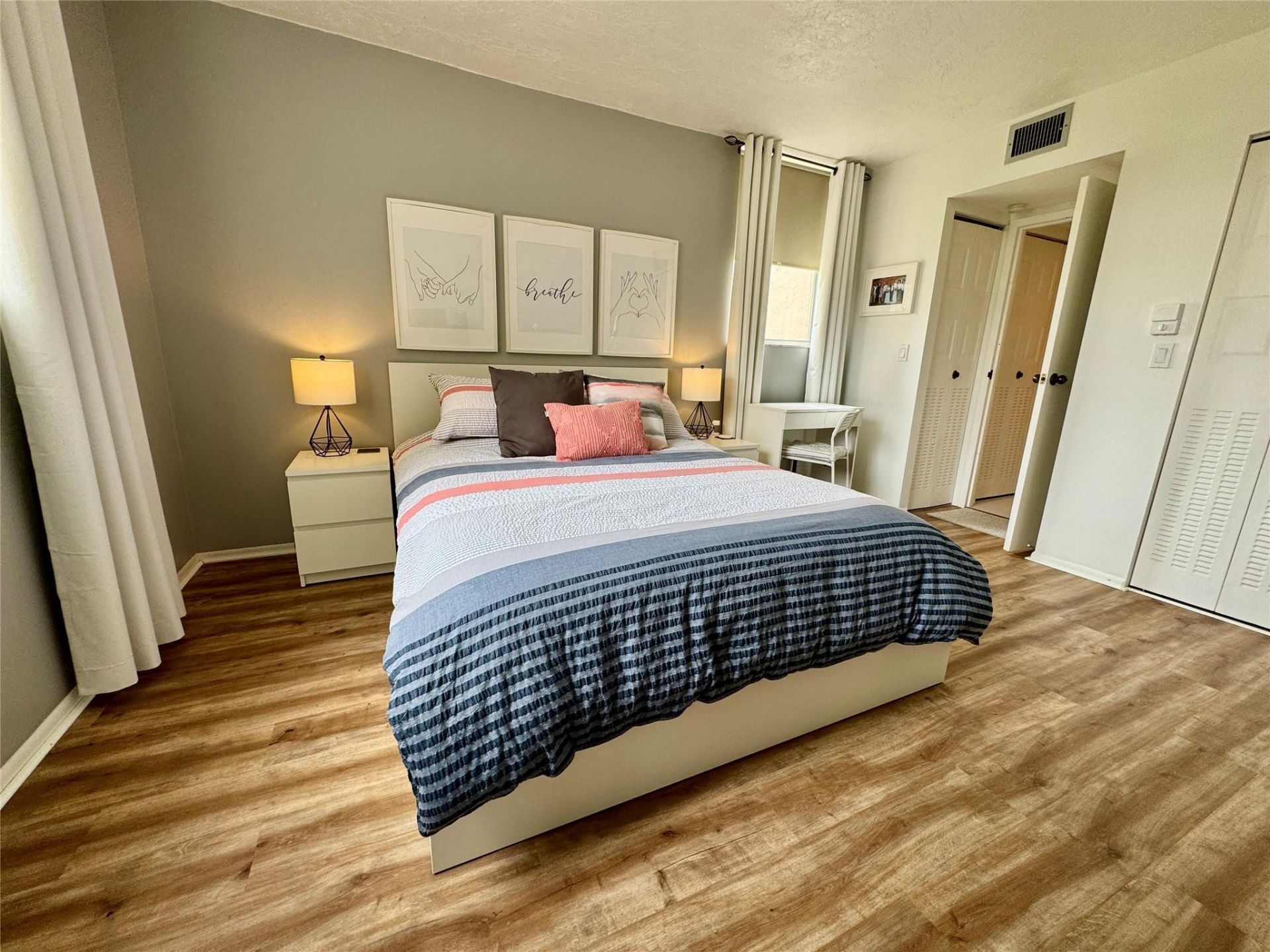 2811 Somerset Drive, Unit 206, Lauderdale Lakes, FL 33311 Photo