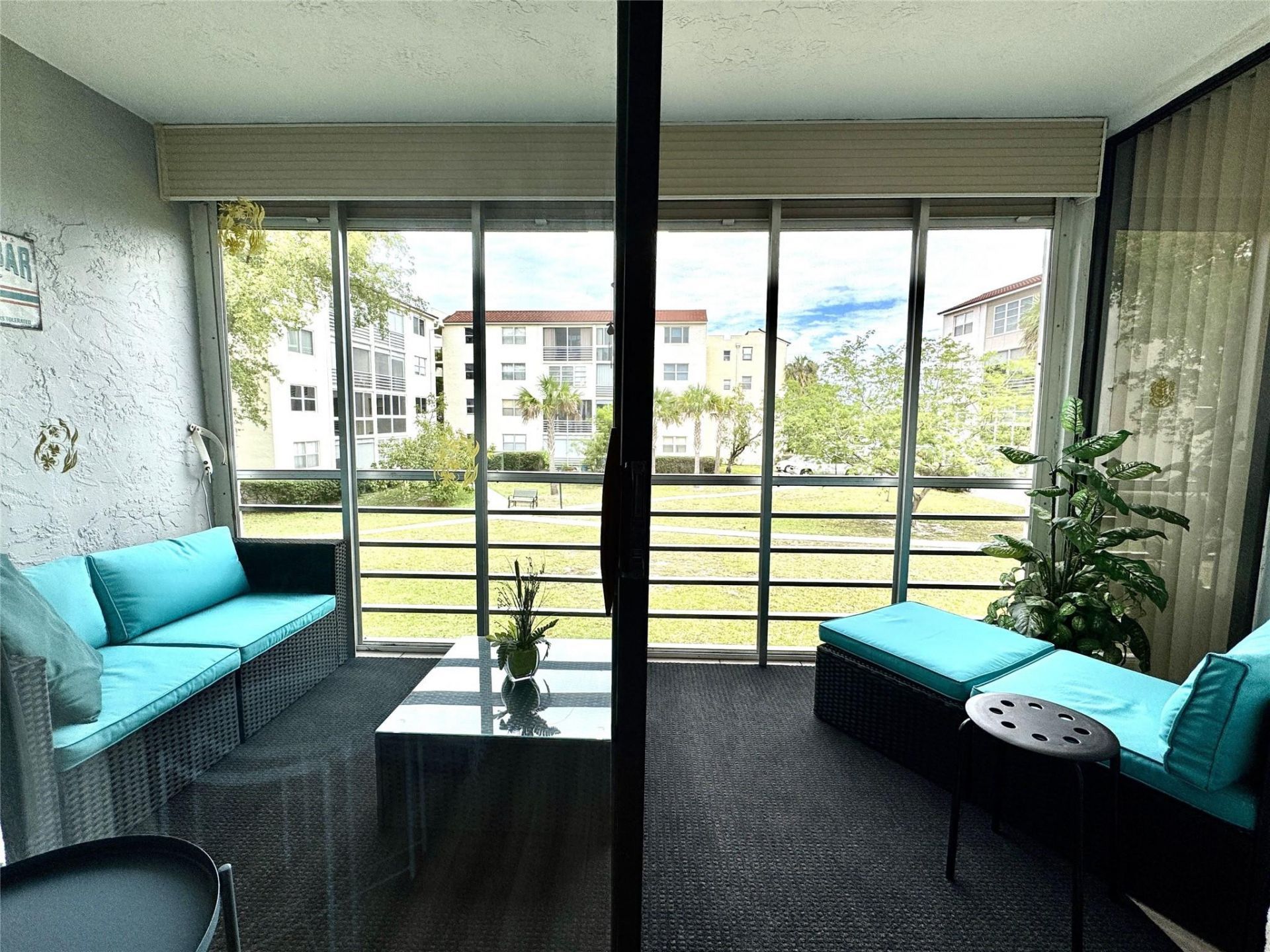 2811 Somerset Drive, Unit 206, Lauderdale Lakes, FL 33311 Photo