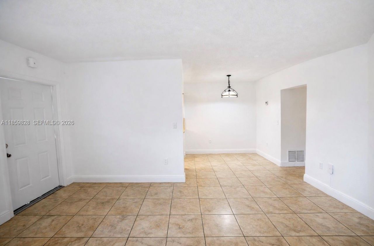 12275 NE 19th Ave, Unit 4, North Miami, FL 33181 Photo