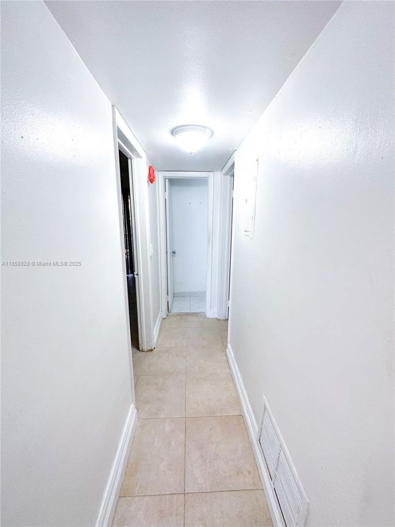 12275 NE 19th Ave, Unit 4, North Miami, FL 33181 Photo