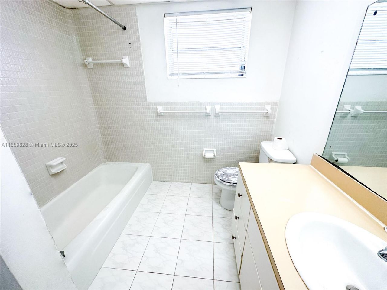 12275 NE 19th Ave, Unit 4, North Miami, FL 33181 Photo