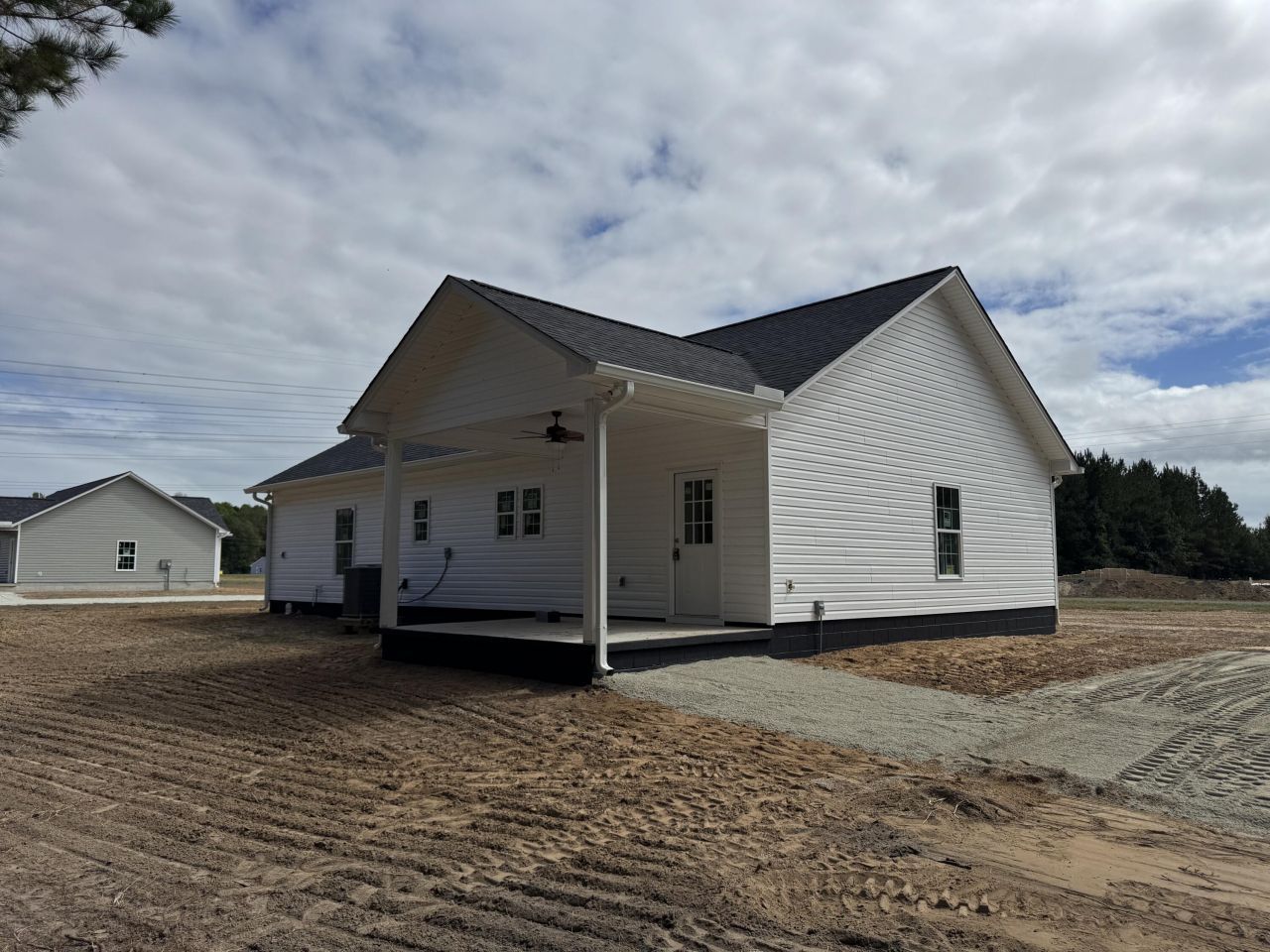 461 Reeves Farm Road Photo 4