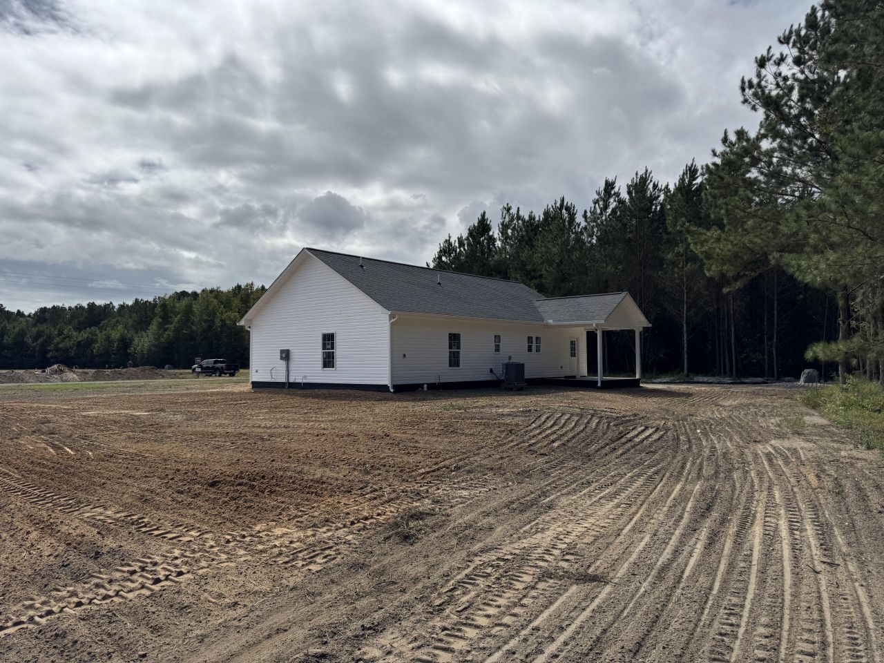 461 Reeves Farm Road Photo 5