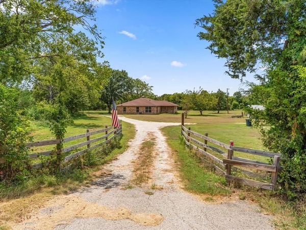 2569 Fm-55, Barry, TX 75102