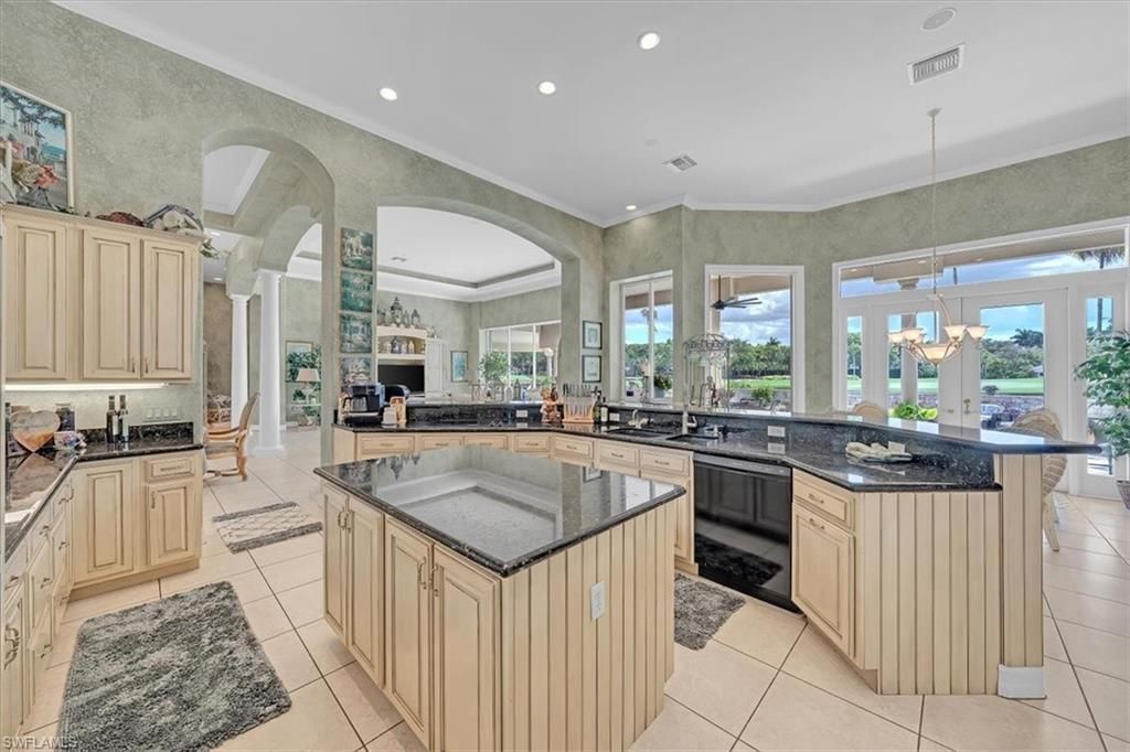 2339 Alexander Palm Dr, Naples, FL 34105 Photo