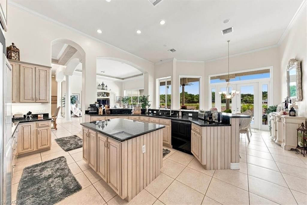 2339 Alexander Palm Dr, Naples, FL 34105 Photo