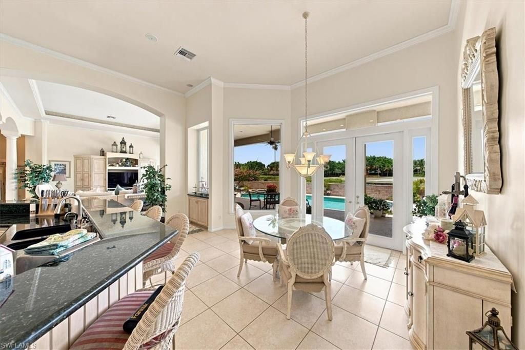 2339 Alexander Palm Dr, Naples, FL 34105 Photo