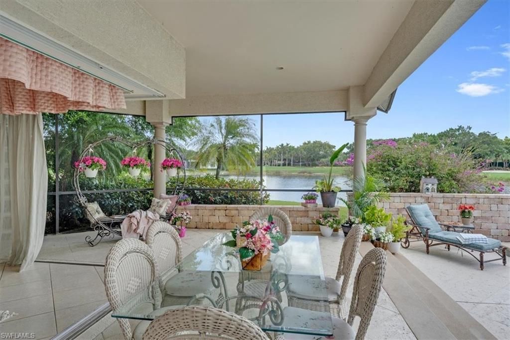 2339 Alexander Palm Dr, Naples, FL 34105 Photo