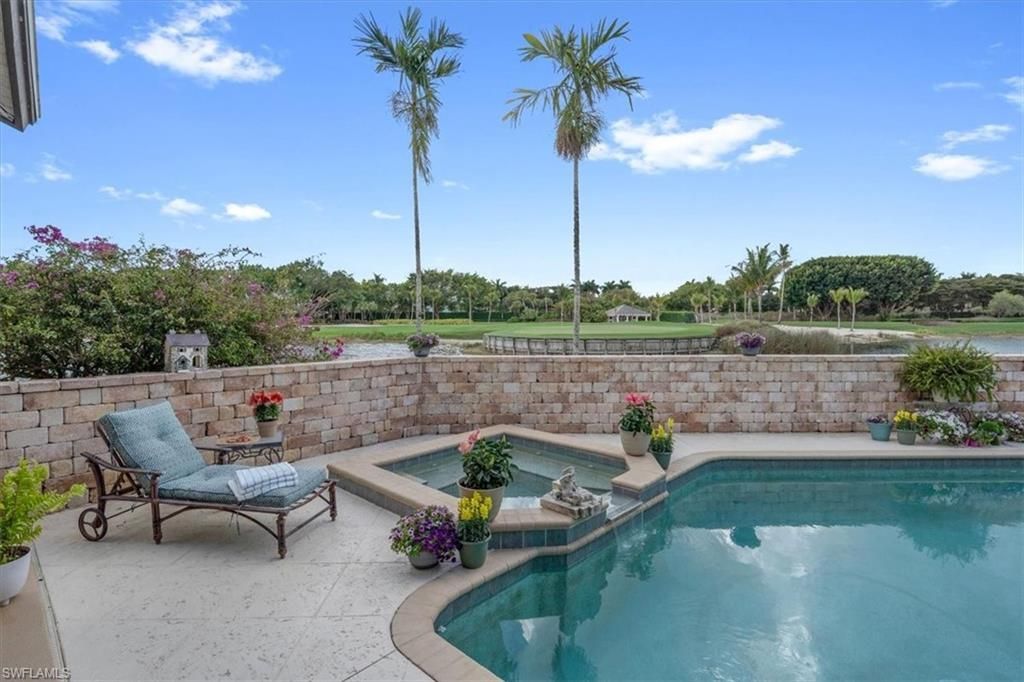 2339 Alexander Palm Dr, Naples, FL 34105 Photo