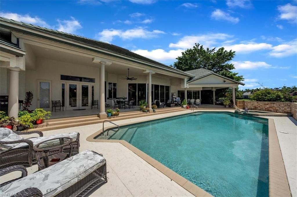 2339 Alexander Palm Dr, Naples, FL 34105 Photo