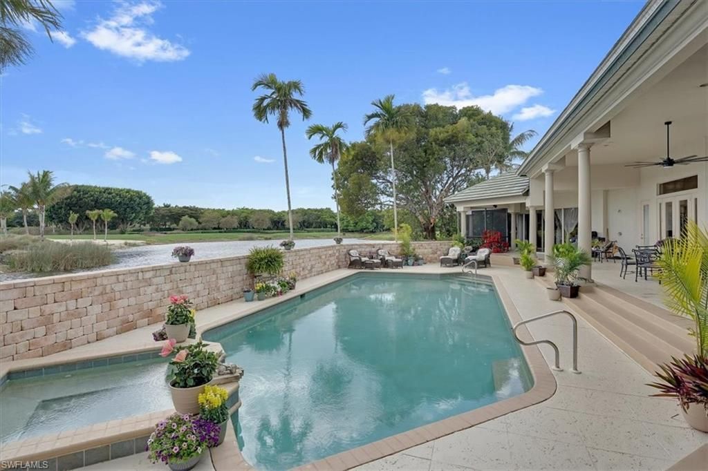 2339 Alexander Palm Dr, Naples, FL 34105 Photo