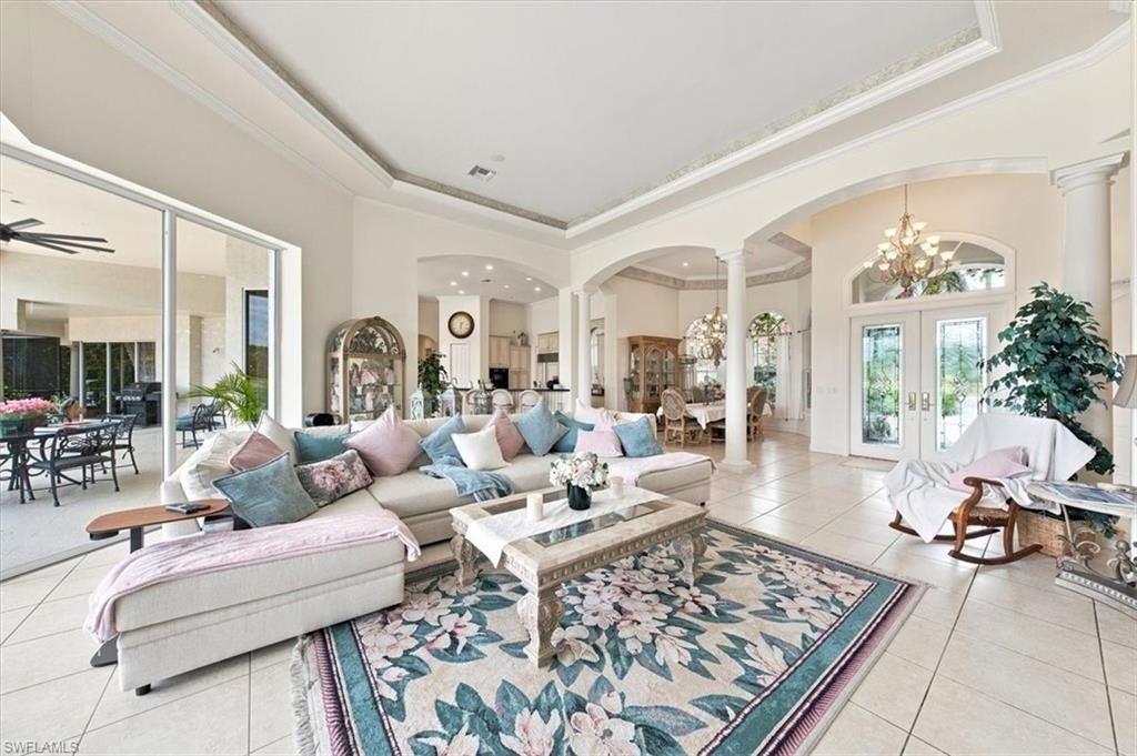 2339 Alexander Palm Dr, Naples, FL 34105 Photo