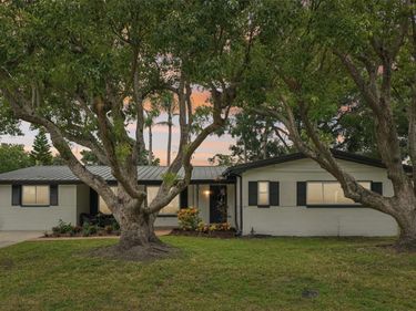 311 SHORE DRIVE E, OLDSMAR, FL 34677