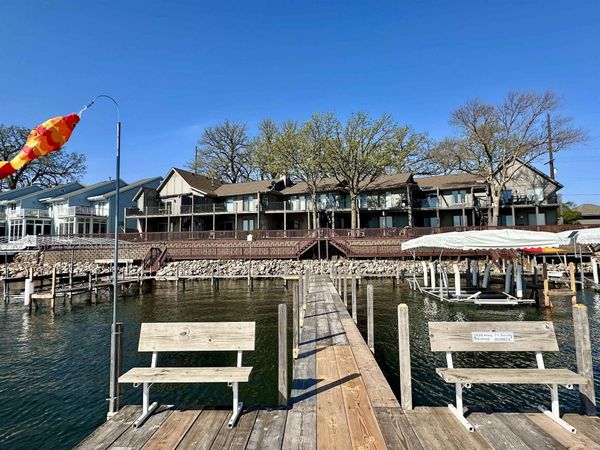 1020 Hwy 71 S, Unit 6, Okoboji, IA 51355