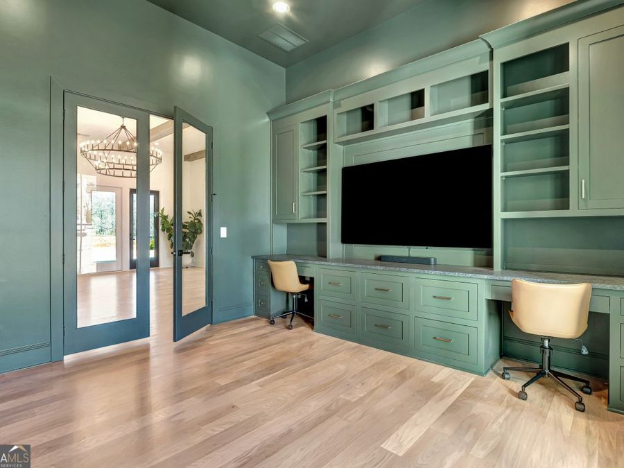 Property Image 36