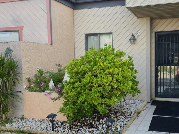 2214 OAK WIND DRIVE, HOLIDAY, FL 34691