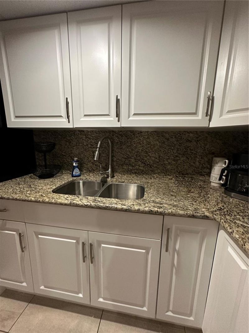 1345 Airport Drive, Unit H20, Tallahassee, FL 32304 Photo