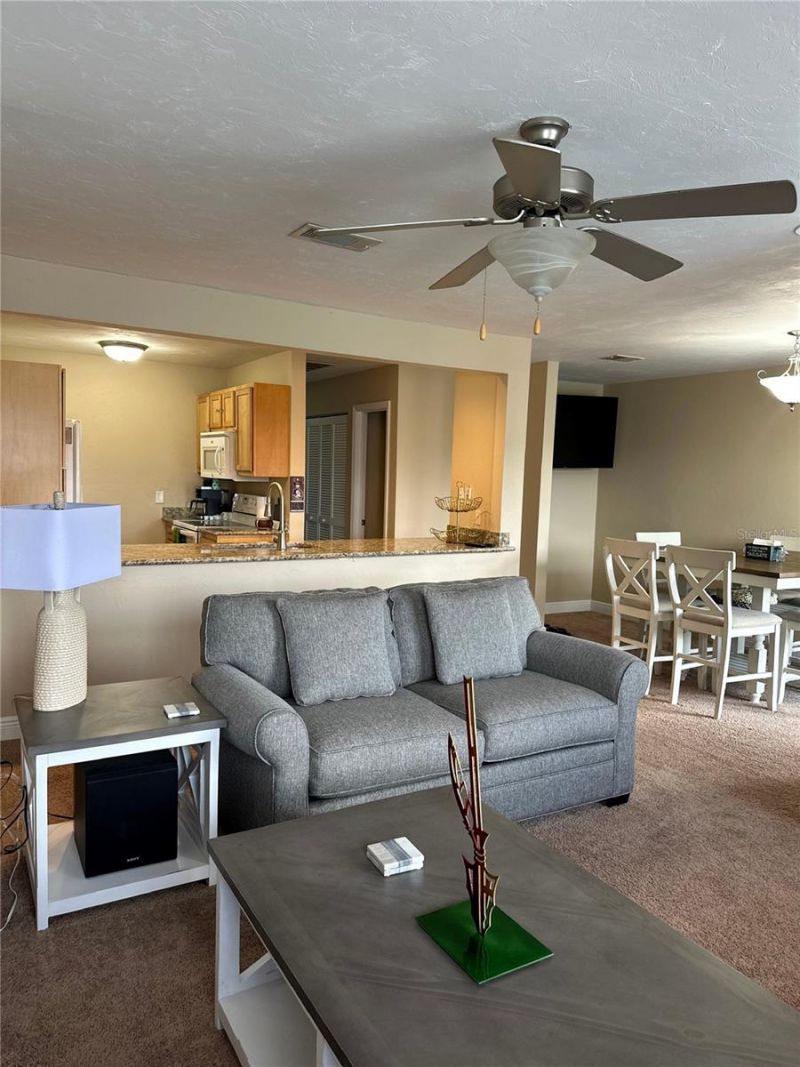 1345 Airport Drive, Unit H20, Tallahassee, FL 32304 Photo