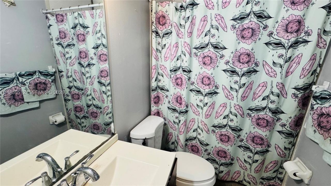 1097 SE 12th Ter, Homestead, FL 33035 Photo