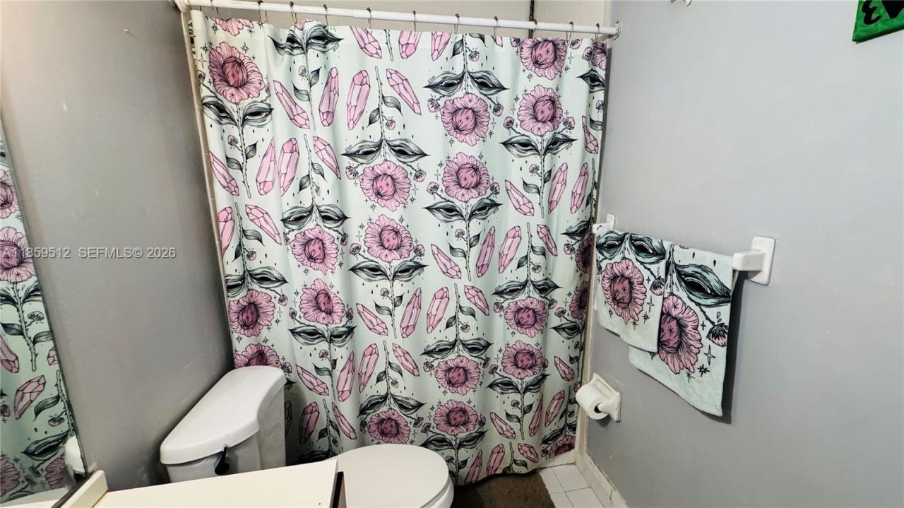 1097 SE 12th Ter, Homestead, FL 33035 Photo