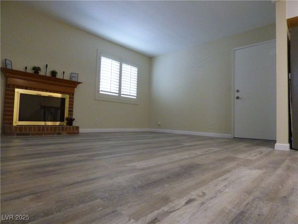 1701 E Katie Avenue, Unit 69, Las Vegas, NV 89119