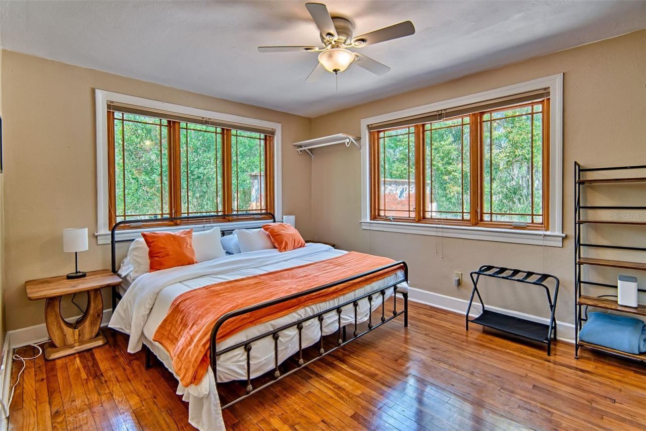 1636 NW 8th Avenue, Gainesville, FL 32603 Photo