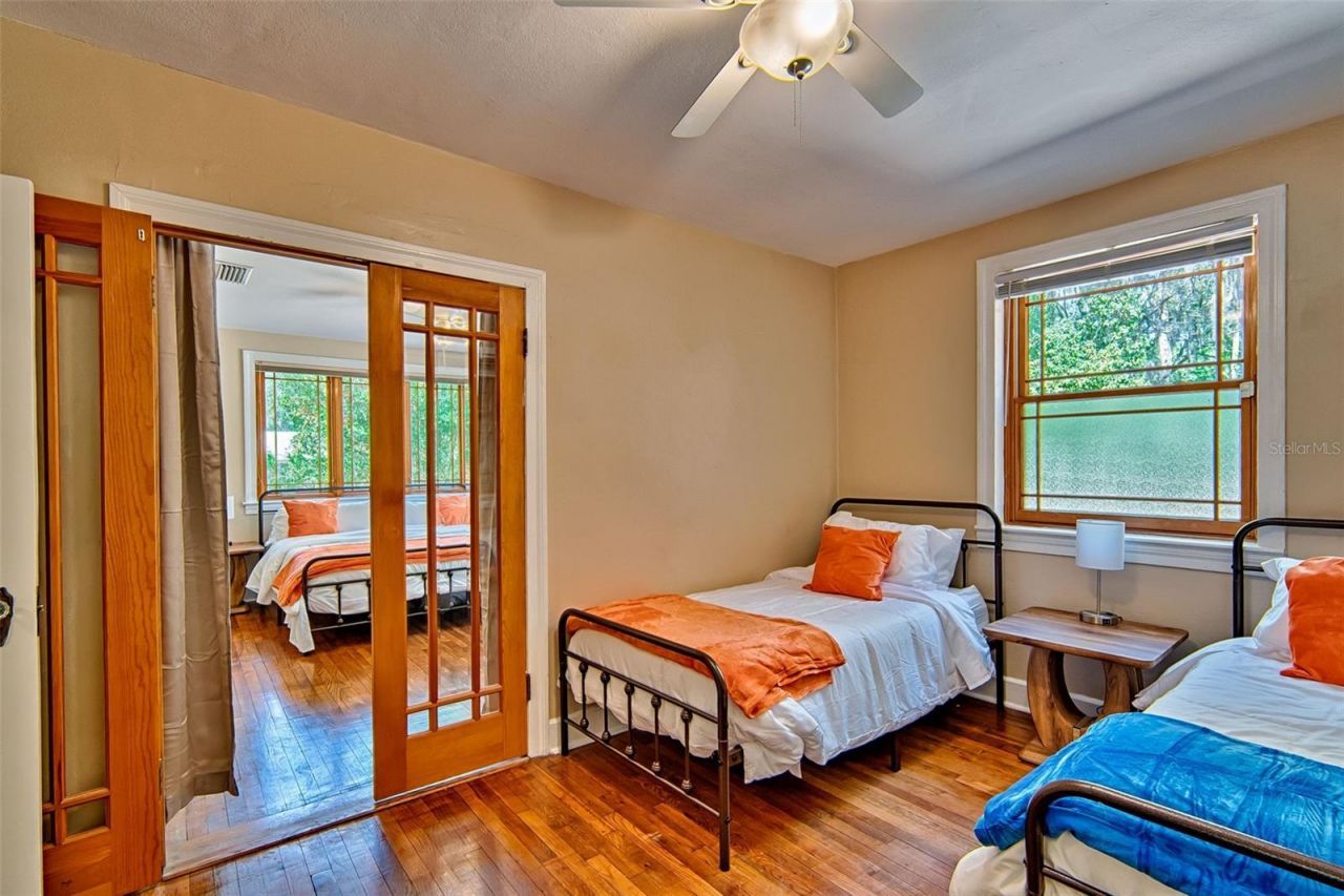 1636 NW 8th Avenue, Gainesville, FL 32603 Photo