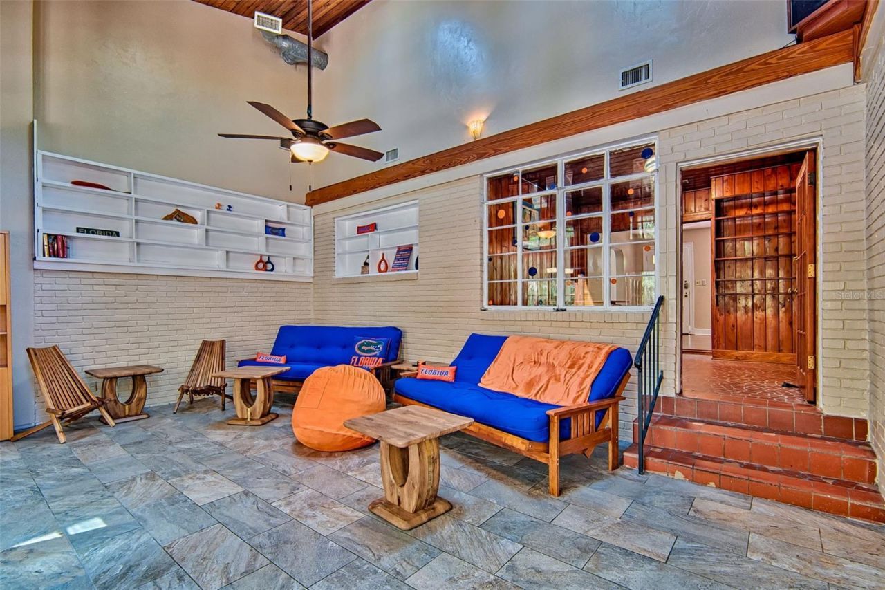 1636 NW 8th Avenue, Gainesville, FL 32603 Photo