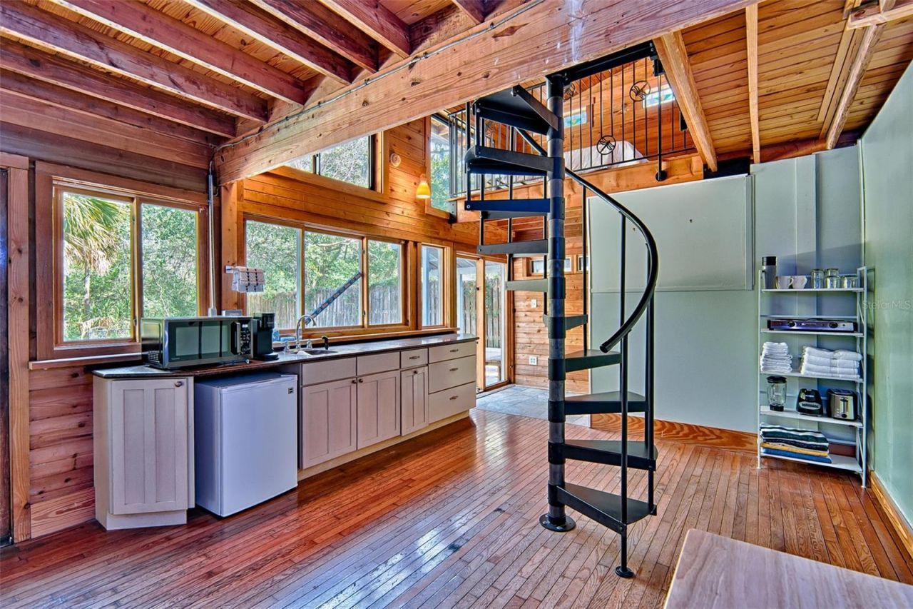 1636 NW 8th Avenue, Gainesville, FL 32603 Photo