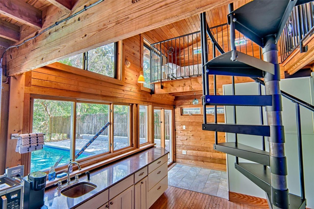 1636 NW 8th Avenue, Gainesville, FL 32603 Photo