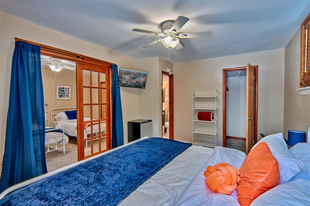 1636 NW 8th Avenue, Gainesville, FL 32603 Photo