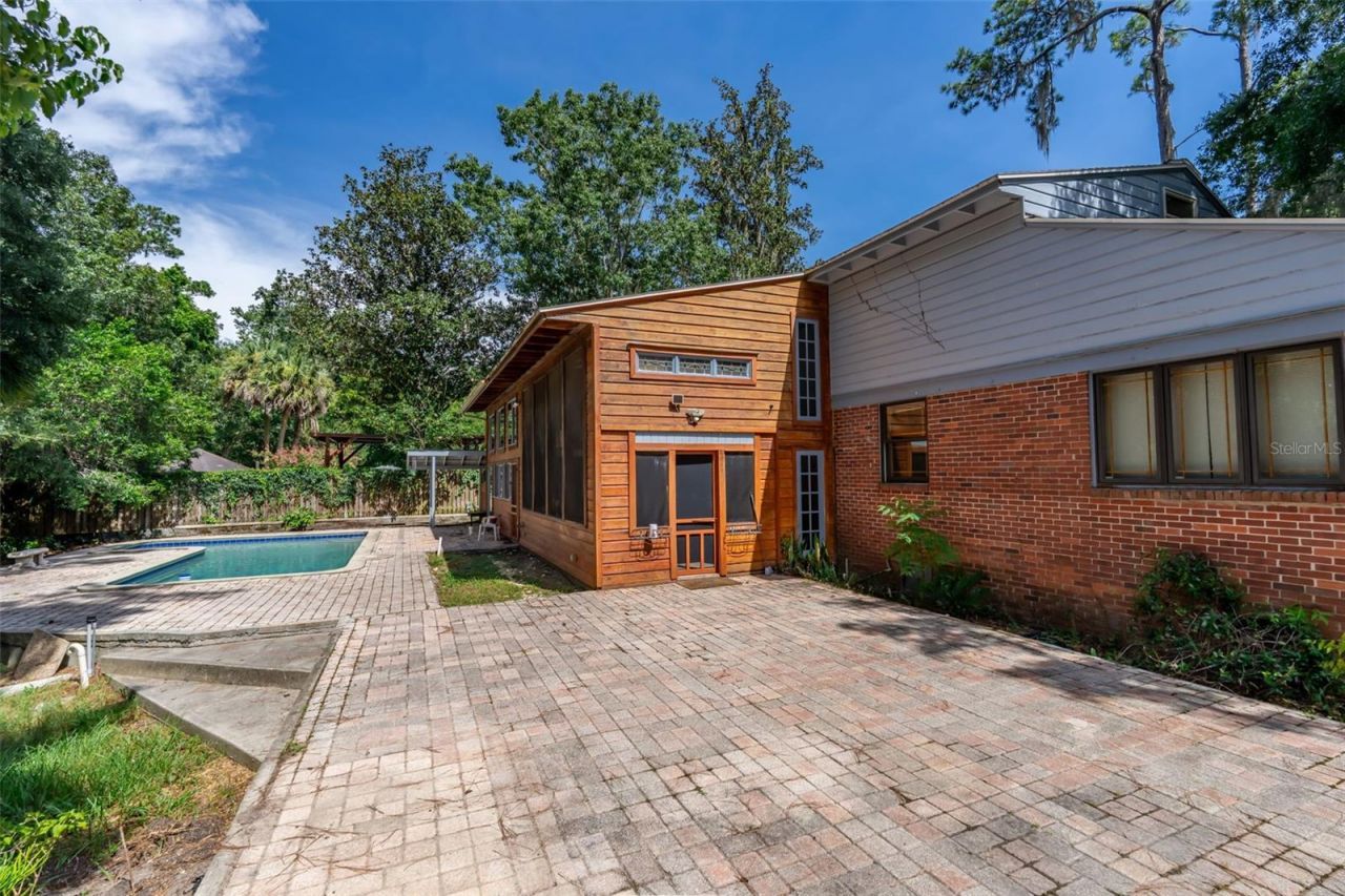 1636 NW 8th Avenue, Gainesville, FL 32603 Photo